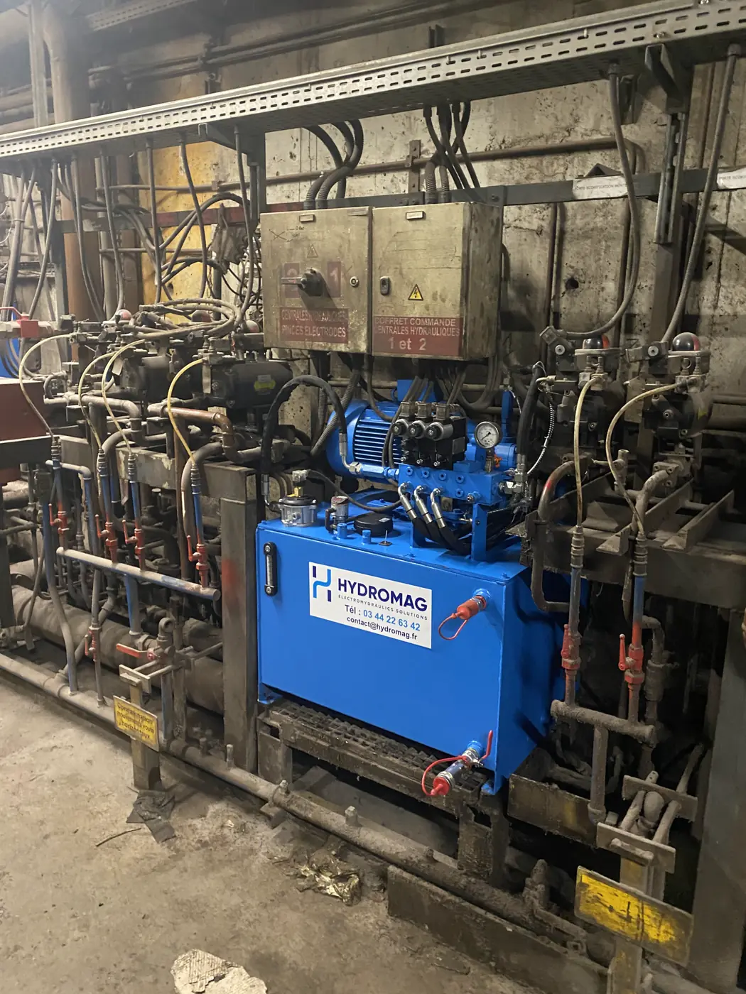Hydraulic maintenance technician