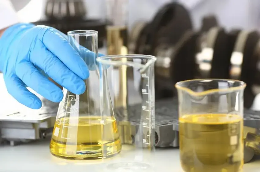 Hydraulic oil